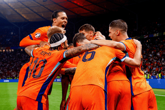 富安健洋宣,布加盟阿森,纳足球俱乐,乐彩体育LeCai官网,LeCai乐彩娱乐,乐彩体育投注,乐彩体育平台,乐彩赛事直播,乐彩体育app下载