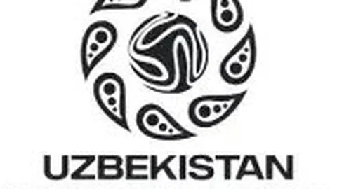 邓伊婷勇敢攀登观日落：性感装扮随意徒步西高山，攻略分享大揭秘